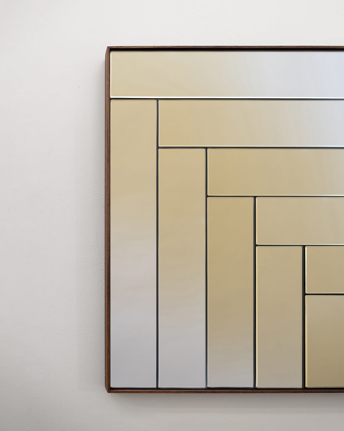 Spectrum X Bower: Lattice Mirror 2 in Phantom Quartz - Mirror - Spectrum Mirror - Kombi