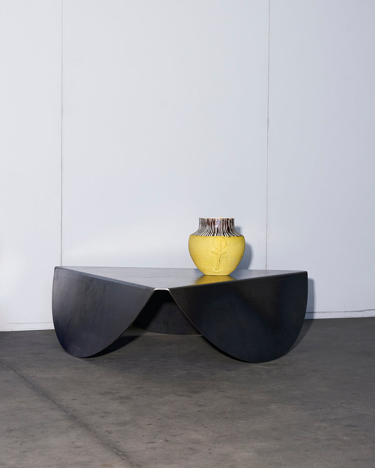 Samosa Table in Steel