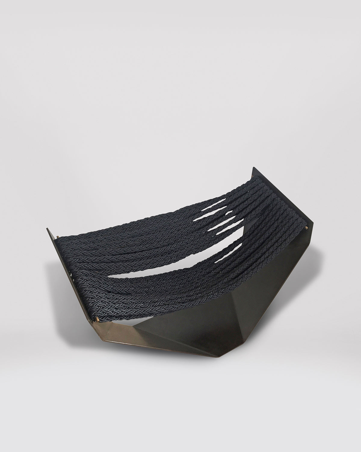 Moor Chair in Waxed Steel and Rope